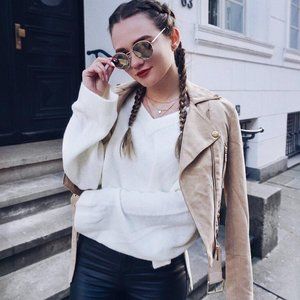 Beige Faux Suede Zip Trim Biker Jacket. Size S / USA 4 / EUR 36.